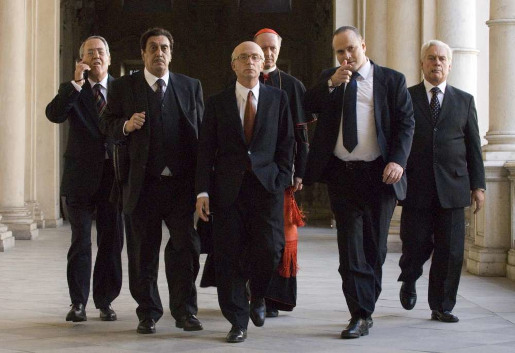 Il Divo — political still