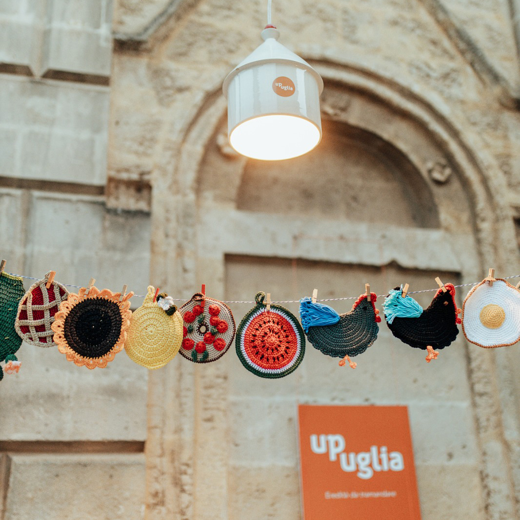 Mannè — potholders for Upuglia