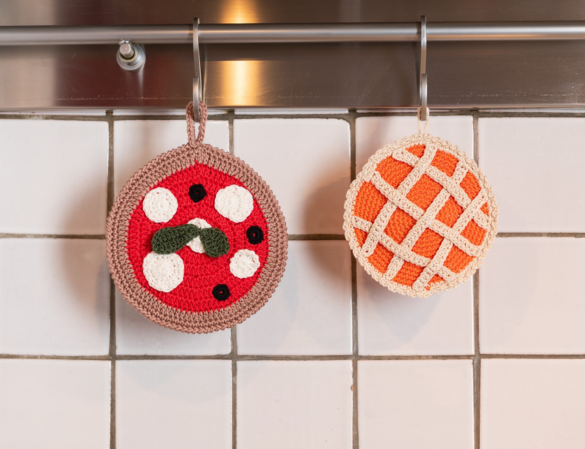 Mannè — potholders for Upuglia